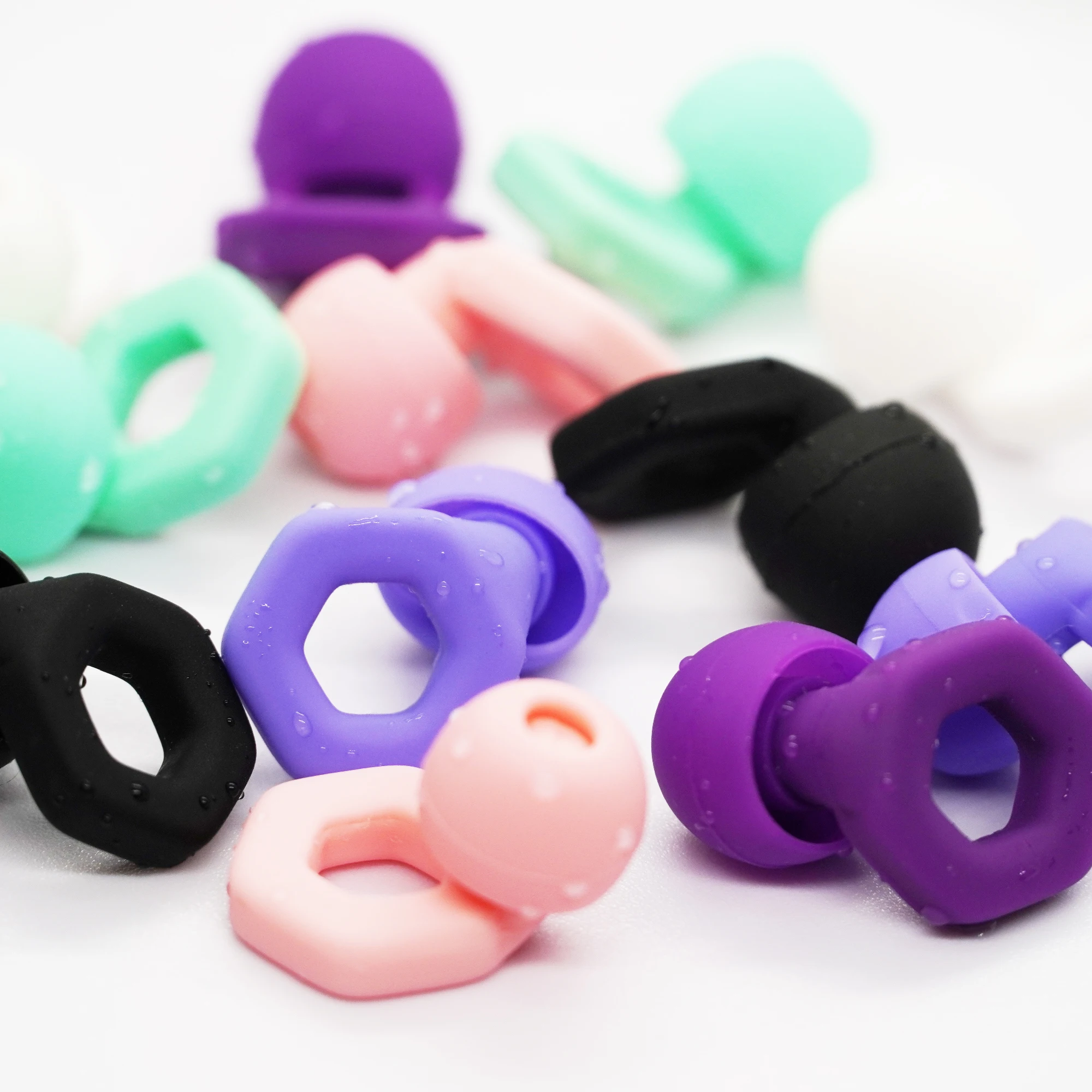 HUAK -18 10pairs Silicone Ear Plugs for Swim, sleep, work, study - Soft, Reusable Hearing Protection - 8 Ear Tips in XS/S/M/L