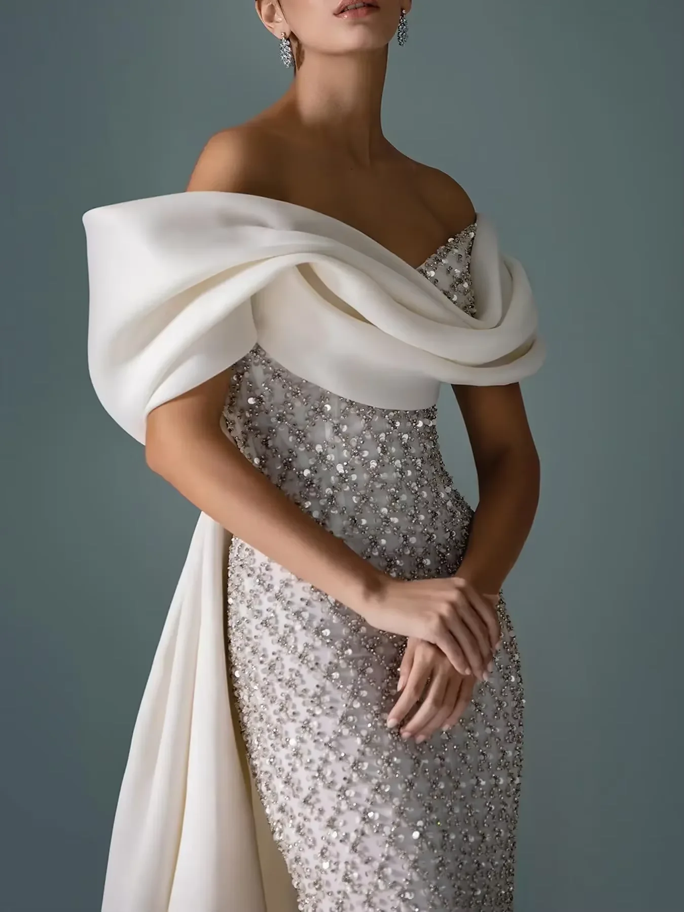 Customized Evening Dresses Exquisite Fashion Classic Jersey Pattern Sequined Straight Boat Neck Long Dresses High quality image 2