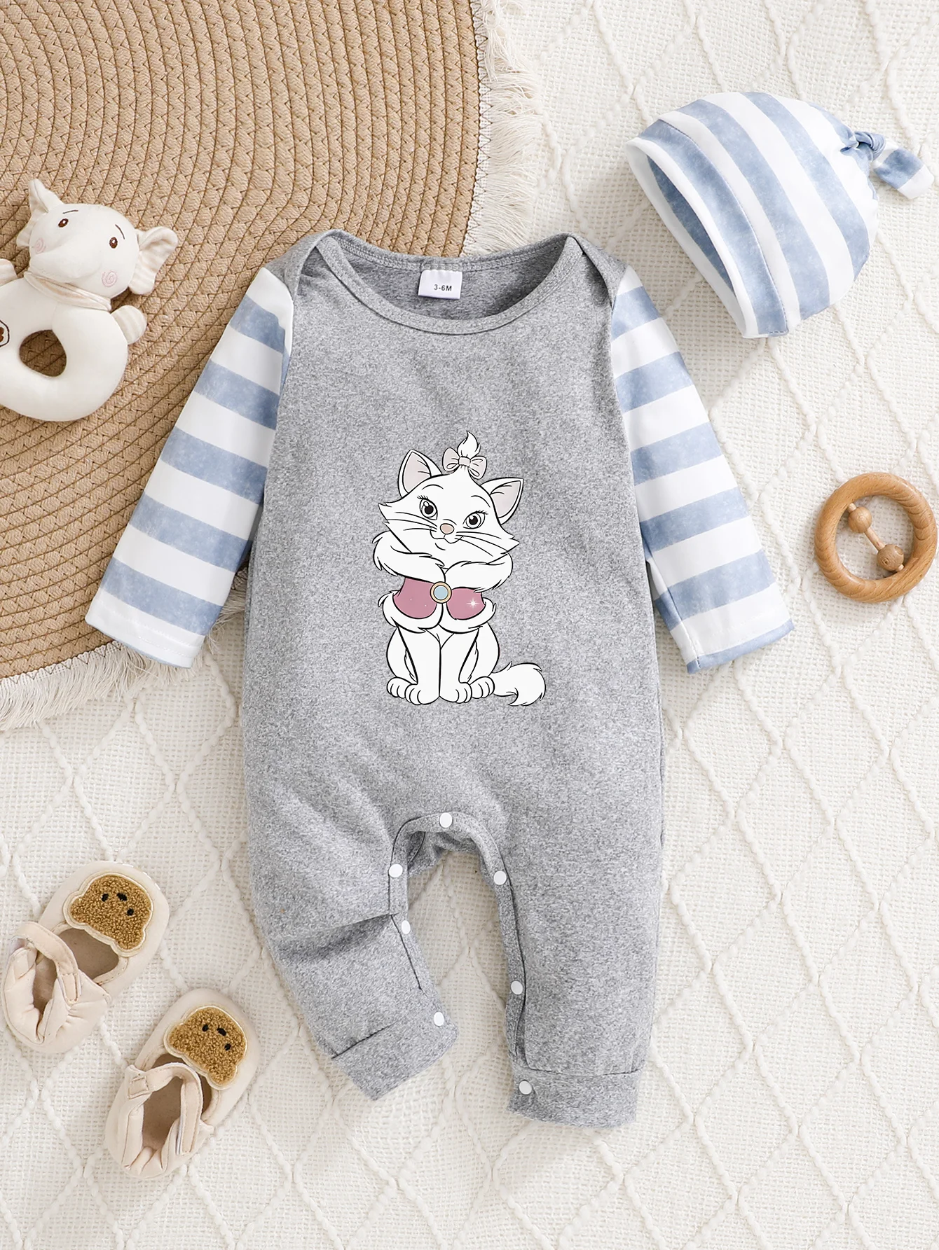 

【Officially Authorized】 Disney Baby Hooded Jumpsuit: Marie Cat Pattern, Soft Cozy Fabric