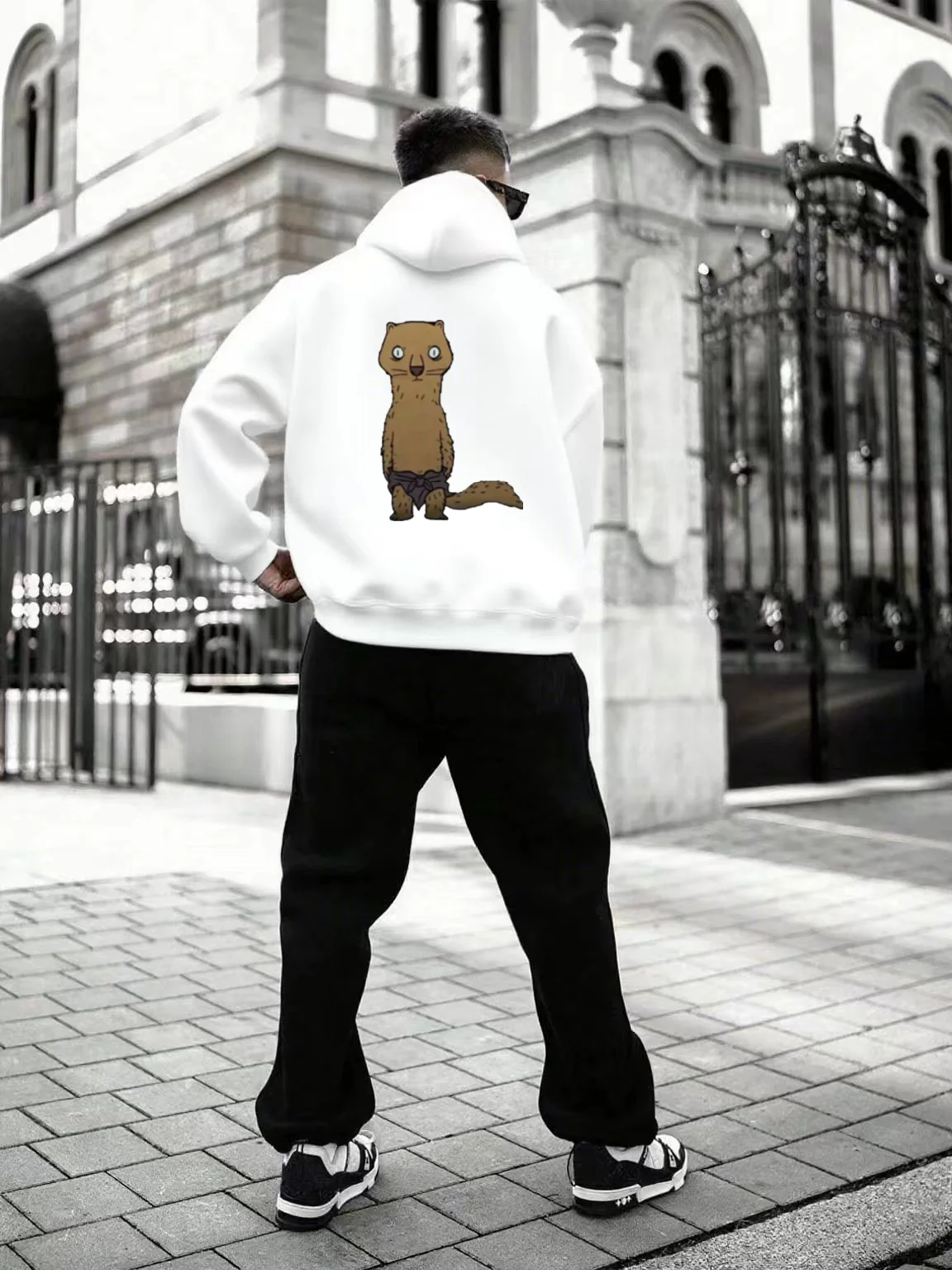 

Men’s spring-autumn hoodie set! Full set included. Perfect thickness, durable. Easy matching, spring-autumn must-have!