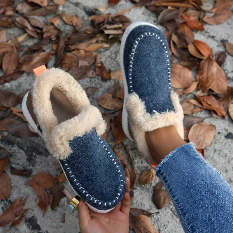 Thick Plush Snow Boots for Women 2025 Winter New Warm Slip on Thick Cotton Shoes Woman Lightweight Outdoor Flats Ankle Boots image 6