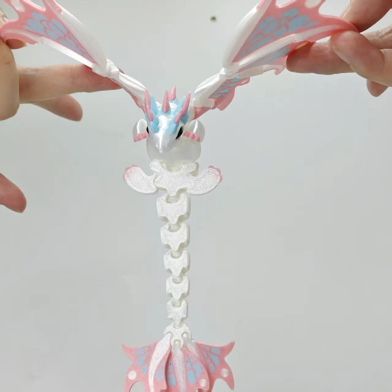 

Розовый птеродактиль, 3D печатные игрушки, милые поделки, имитация летающего дракона, модель суставов, подвижные настольные маленькие украшения, праздничный подарок