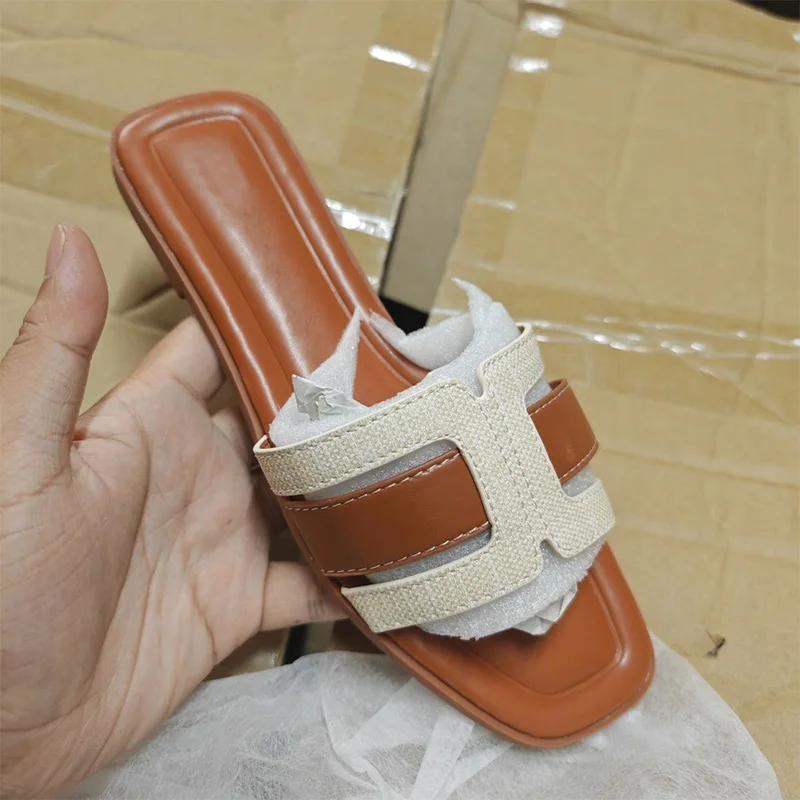 

Французские шлепанцы с квадратным носком, женские летние разноцветные пляжные сандалии, тапочки высокого качества, верхняя одежда, удобные шлепанцы, большой размер