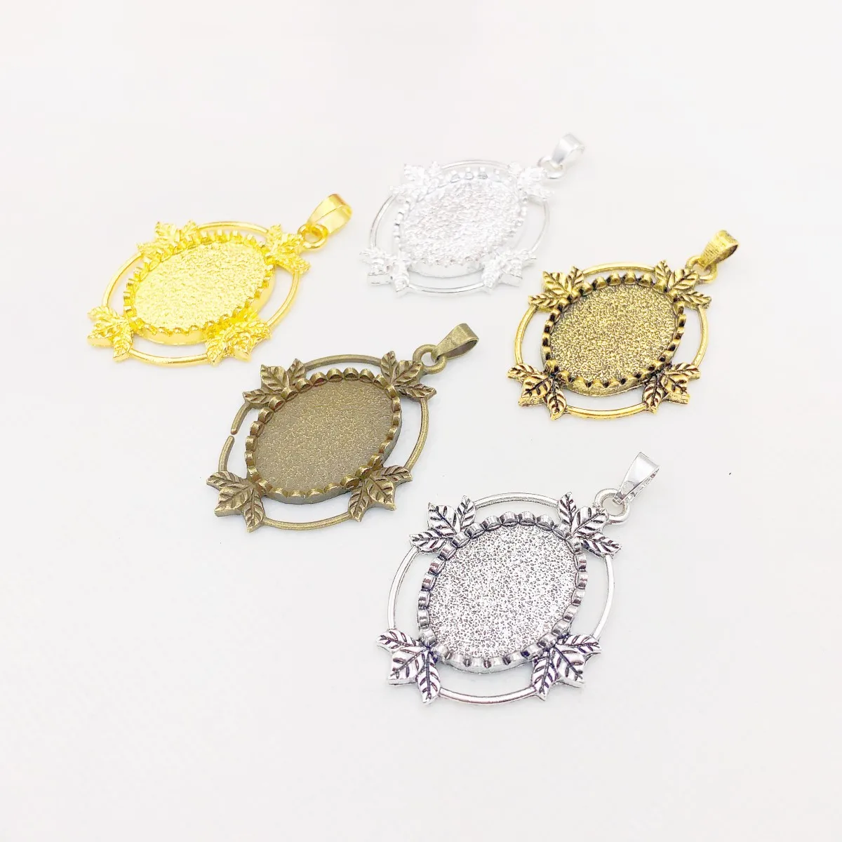 Onebeading Fit 18x25mm 타원형 카보 숑 프레임 베젤 설정 DIY 팔찌 용 빈 트레이 5pcs K05422 만들기