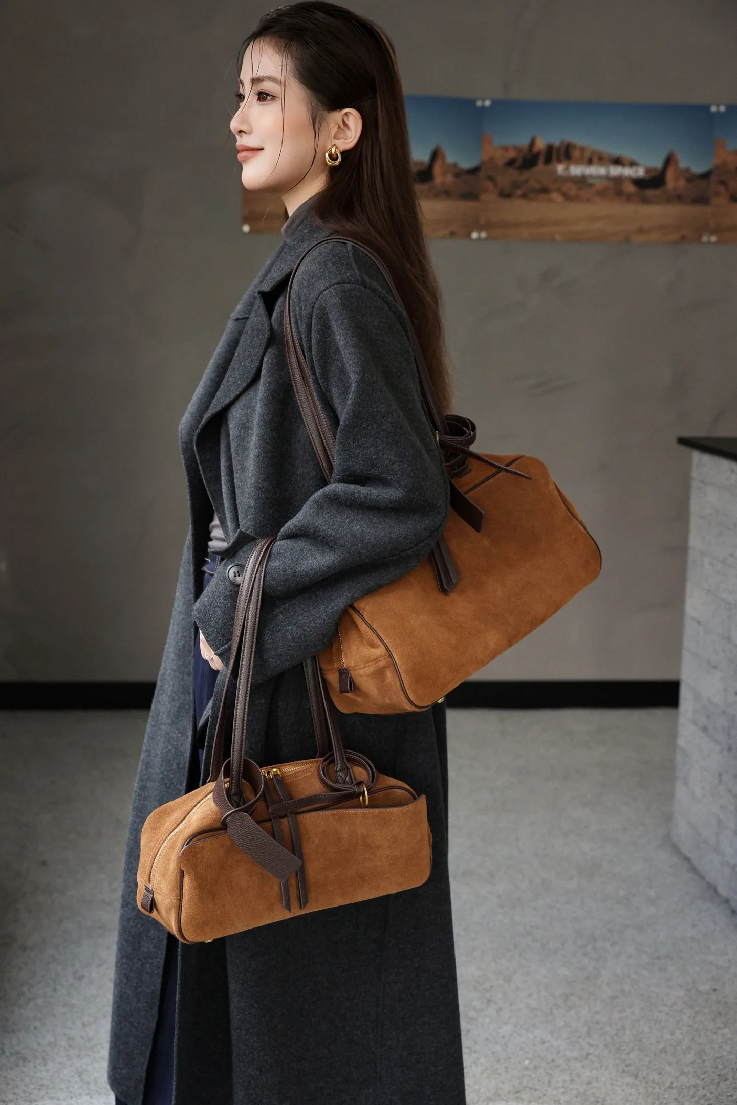 Thumbnail 4 - #20 Best Leather Shoulder Bags to Buy In 2026
