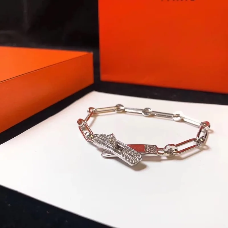 

2025 New Luxury Designer Sparkling Diamond Bracelet,High Quality Jewelry Gift For Women Girls