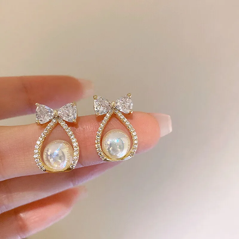 Korean Exquisite Inlaid Rhinestone Pearl Stud Earrings For Women Unique Design Bowknot Ear Claw Flower Earring Wedding Jewelry