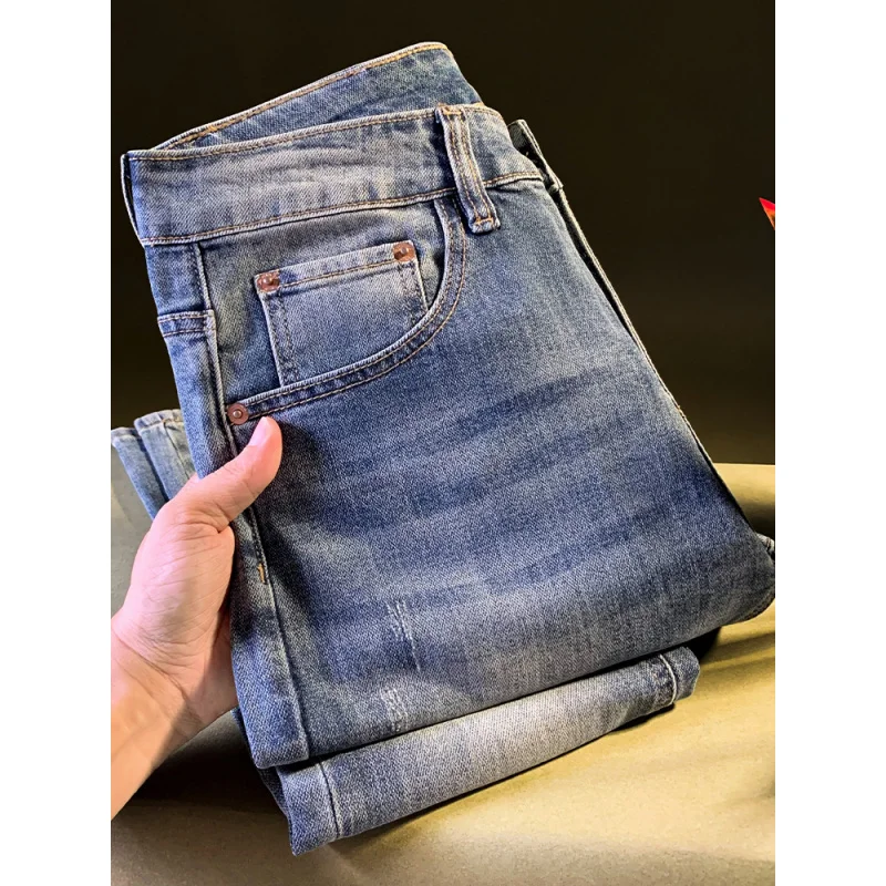 الراقية الخفيفة الفاخرة الرجال الجينز الاتجاه الخريف منتج جديد سليم صالح القدم الصغيرة منتصف الخصر الرجعية غسلها النسخة الكورية السراويل للرجال