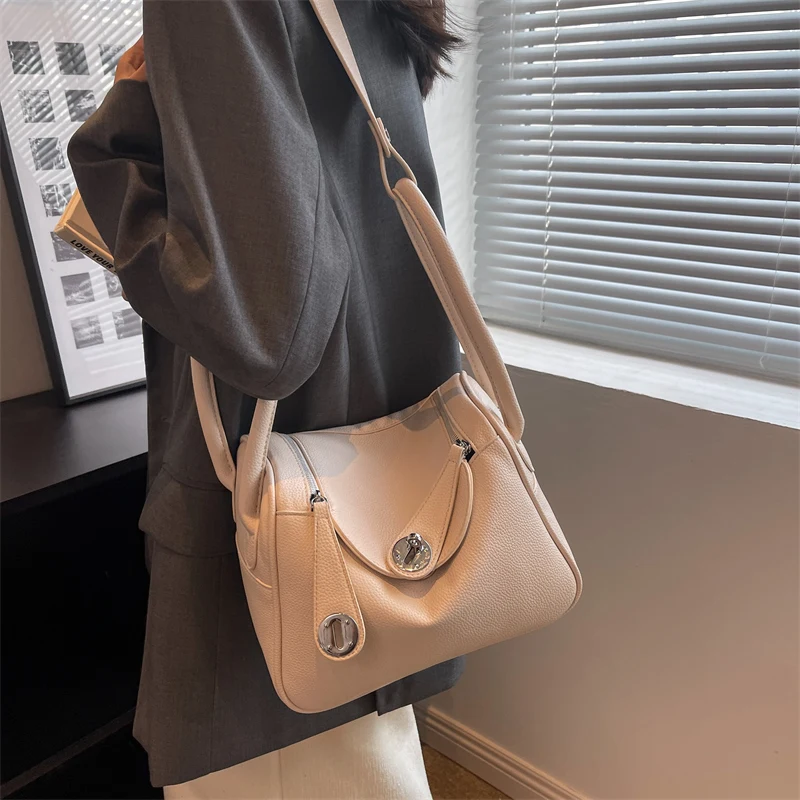 High Quality Women Small Pu Leather Shoulder Saddle Bags Fashion Ladies Crossbody Bags for Women Female Handbags Messenger Bag