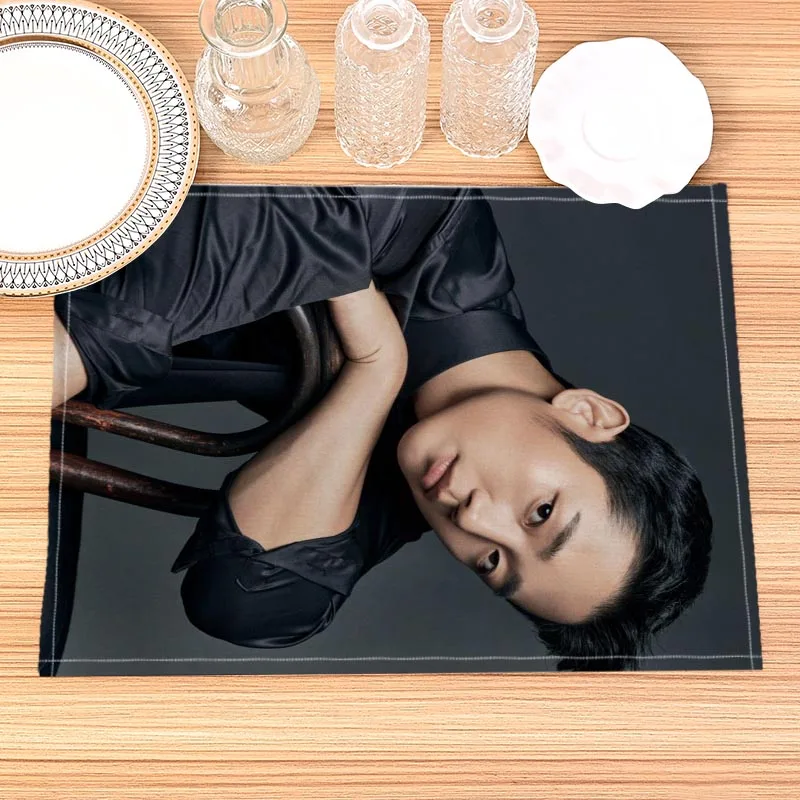 Custom KPOP Jung Hae In Kitchen Placemat Dining Table Mats Drink Coasters Western Pad Cotton Linen Cup Mat Home Decor 0414