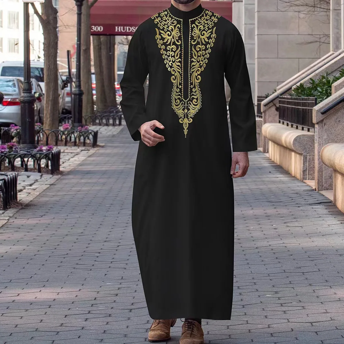 Muslim Abaya Men's Robe Long-sleeved Ethnic Style Embroidered Stand Collar Arabic Clothing Men's Islamic Casual Robe