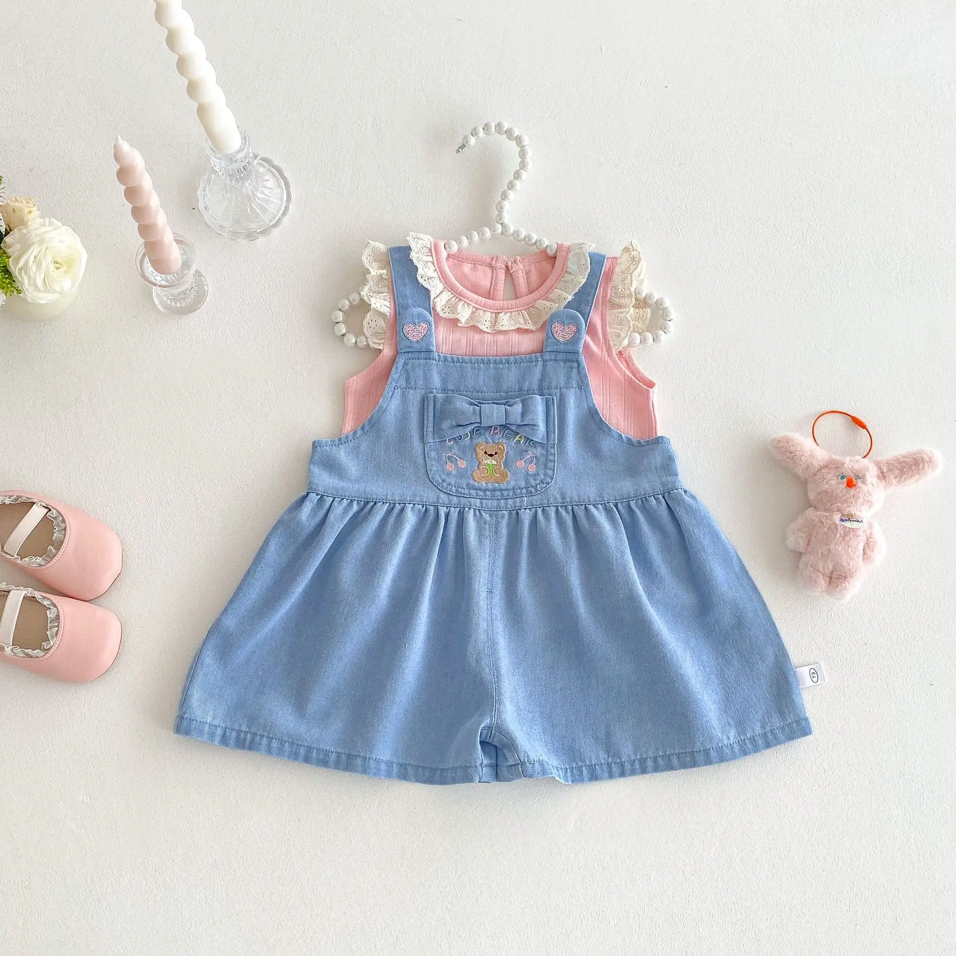 

Girls' Solid Color Doll Shirt 2025 New Baby Korean Version Tank Top Children's Embroidered Bear Love Cowboy Strap Pants