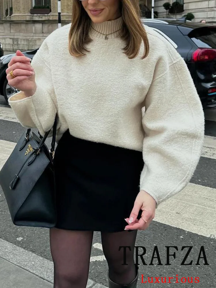 TRAFZA Vintage Casual Chic Women Lambwools Hoodies O-Neck Long Sleeve Oversized Pullovers Fashion 2024 Autumn Winter Warm Tops