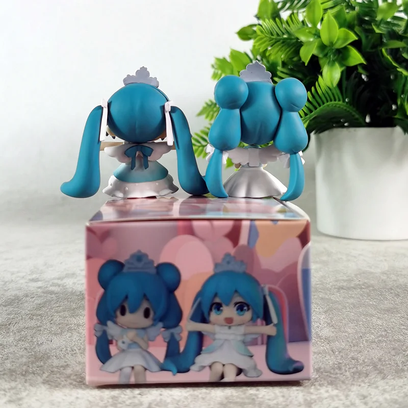 Q Mini Kawaii Prayer Pose Hug Big Eyes Хацунэ Мику Ангел Принцесса Gk Кукла Аниме Фигурка Красивые Девушки ПВХ Кукла Детские Игрушки Подарки