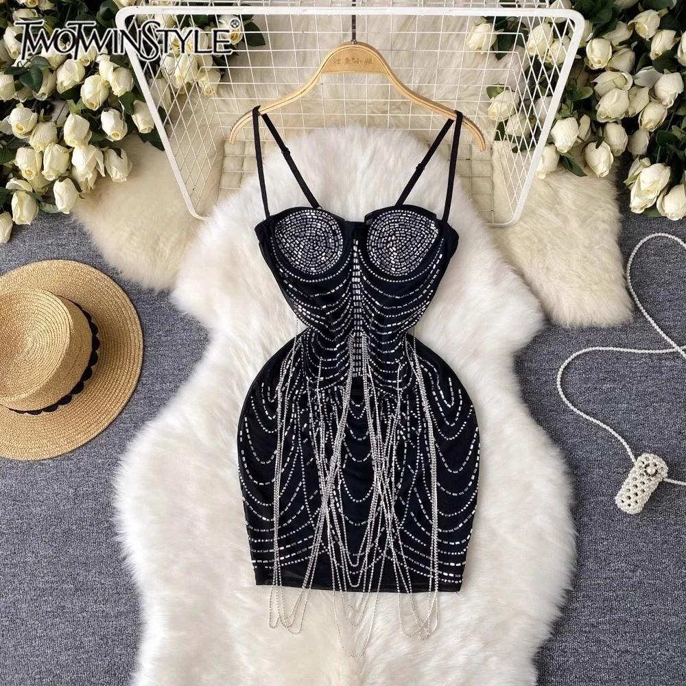 

TWOTWINSTYLE High Street Sexy Dresses For Women Strapless Patchwork Diamonds High Waist Slimming Party Dress Female KDR524905