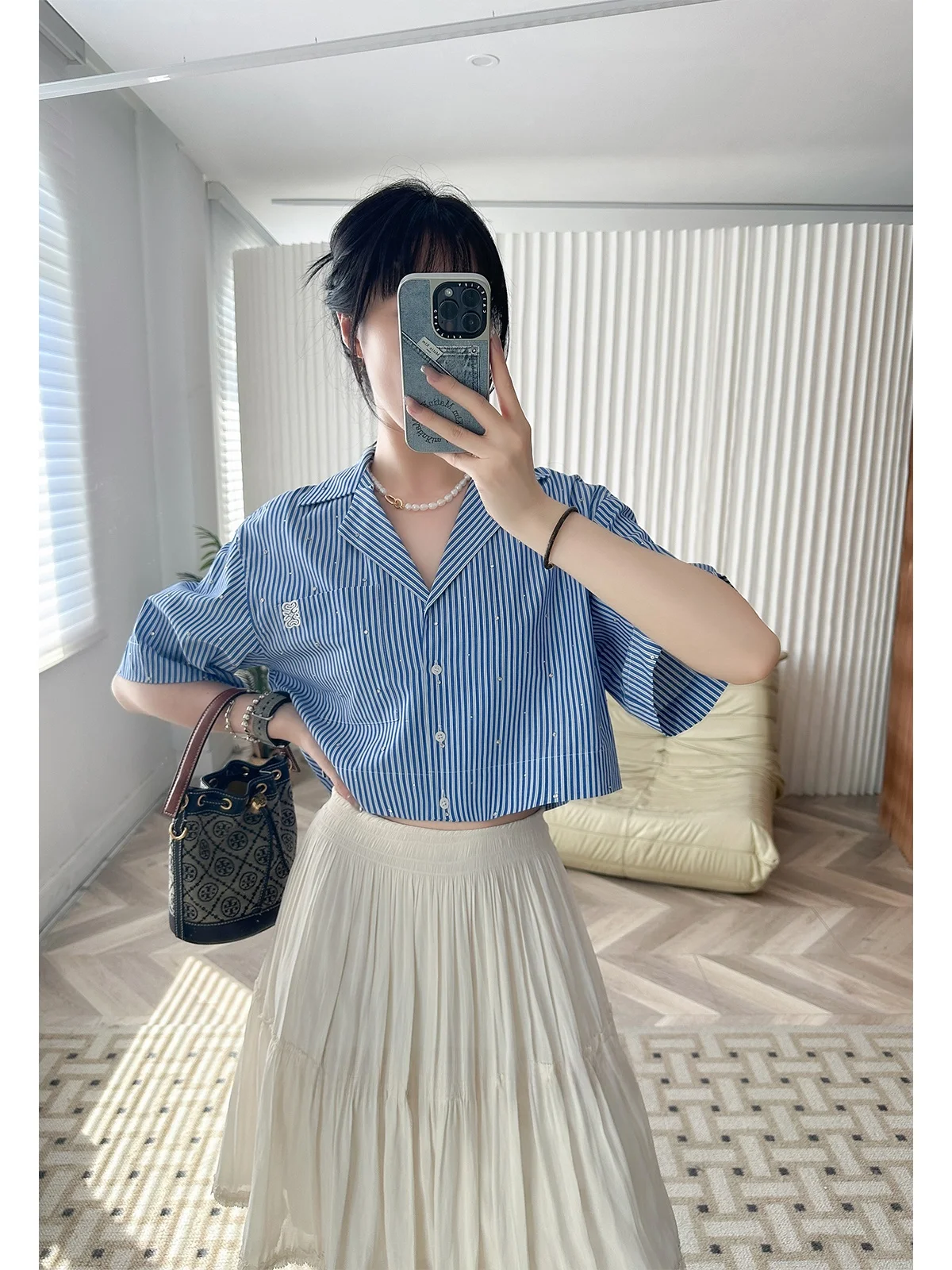 

Женская блузка из чистого хлопка с цветным плетеным узором, коротким рукавом, в полоску, с блестящими стразами, для повседневной носки, осенняя мода для женщин.