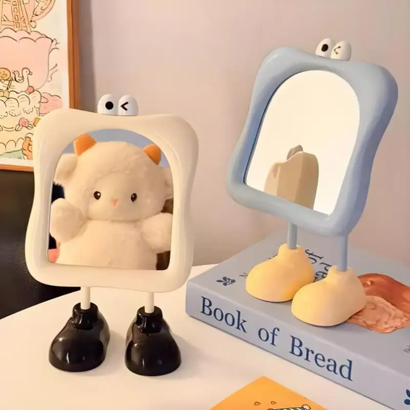 Simpatico cartone animato Specchio per trucco per occhi grande Poggiapiedi da tavolo Specchio per integratore per trucco da donna Specchio ad alto valore estetico