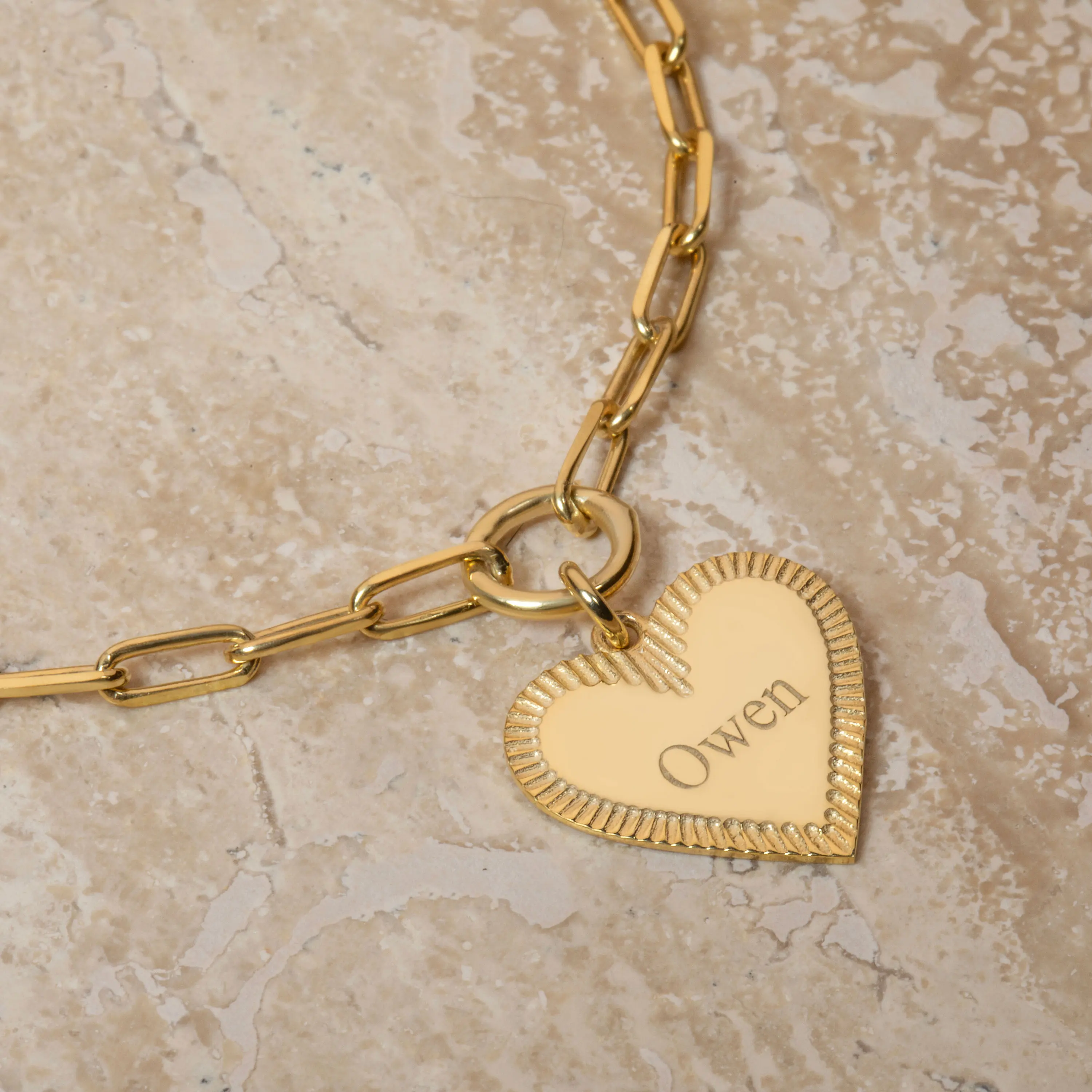 

Персонализированный кулон в форме сердца, браслет с именем, индивидуальный браслет с гравировкой имени, браслет с именем в форме сердца, подарок для нее или мамы