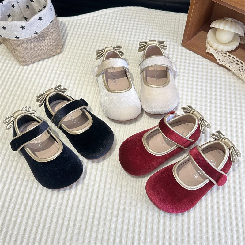 

Детская повседневная обувь, однотонная модная весенняя обувь из искусственной кожи для девочек, противоскользящая обувь на липучке, белая, черная обувь, размер 21-34