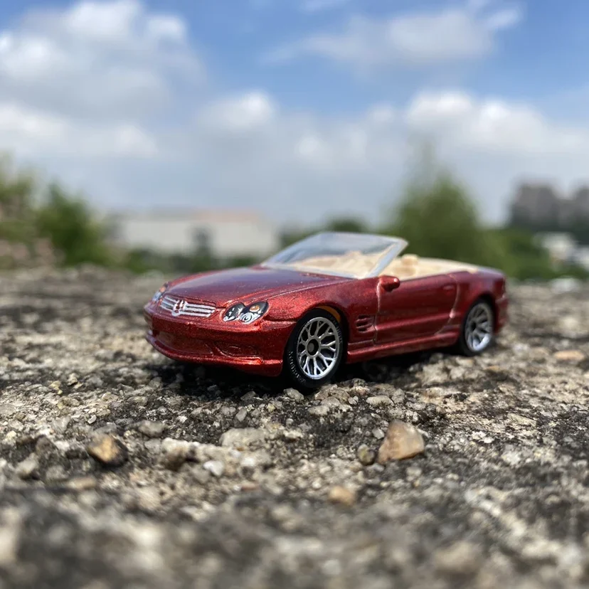 MB SL55 Sports Car 1/61 Model Classic Series Children's toy gift static display of paint defects