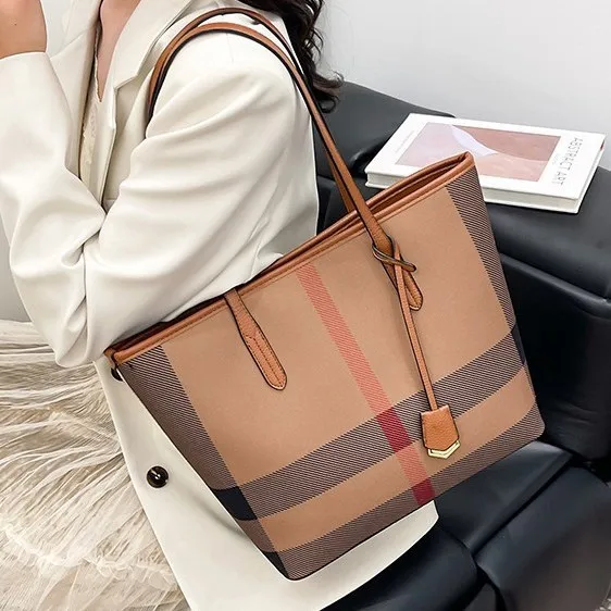 

2025 Plaid Tote Bag, Spacious Shoulder Purse for Women, Fashion Crossbody Tote, Textured Day-to-Night Bag, Minimalist Sling Bag