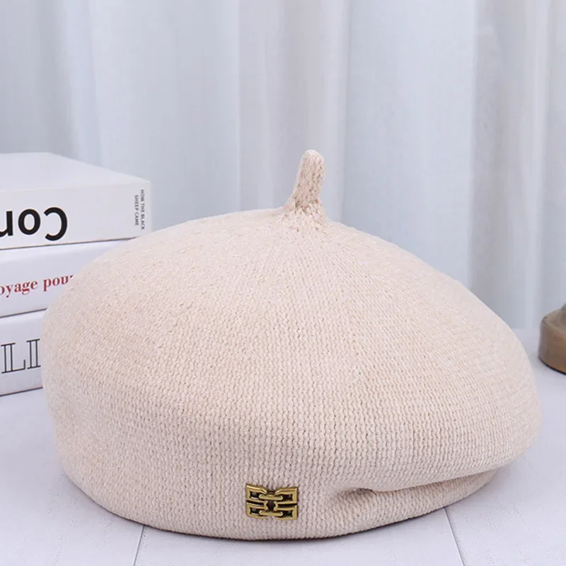 Winter berets caps for women soft and comfortable knitted warm painter\'s hats vintage pumpkin hat lolita hat boinas para mujer