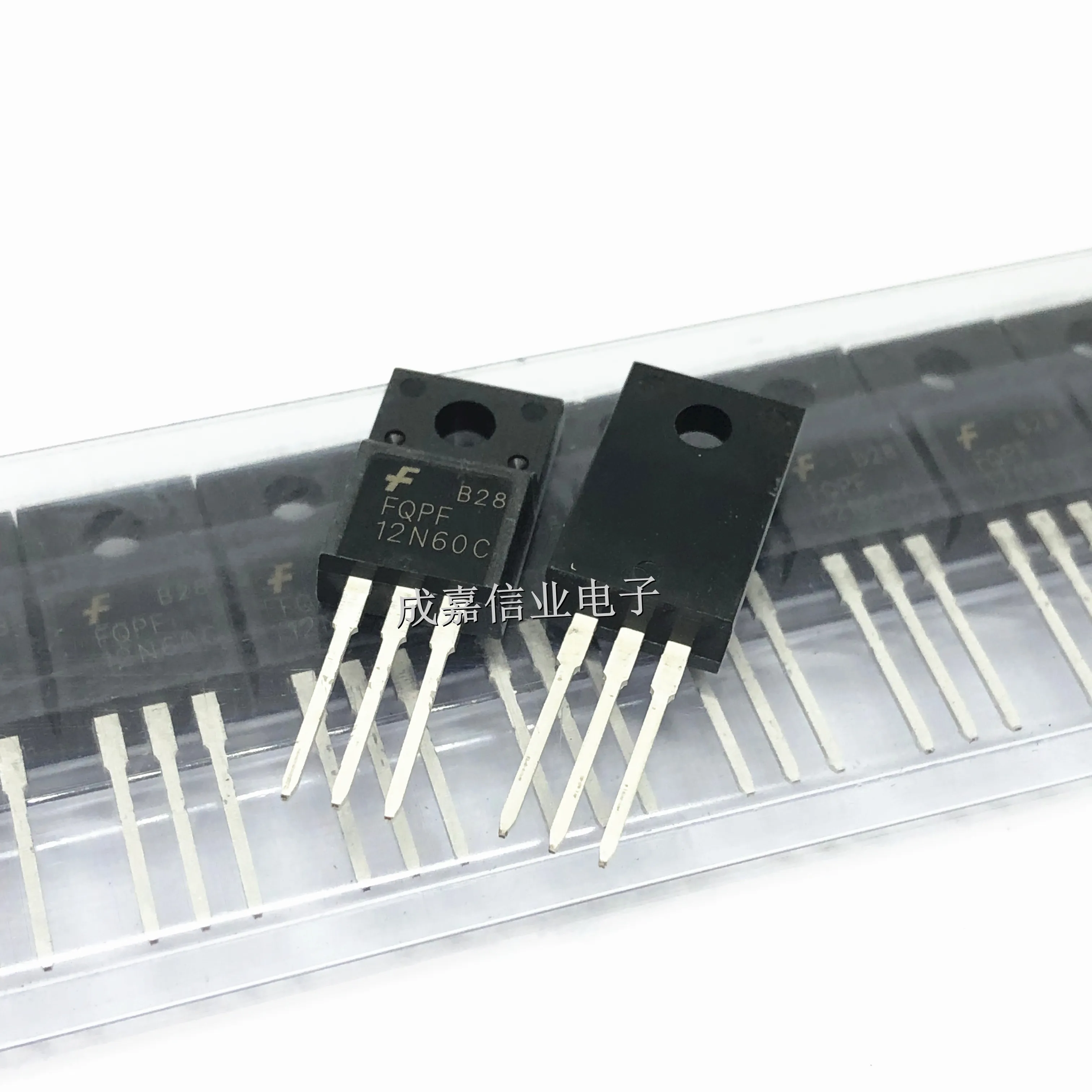 10pcs/Lot FQPF12N60C TO-220F-3 N-Channel MOSFETs 600V 12A 650mOhms Operating Temperature:- 55 C-+ 150 C