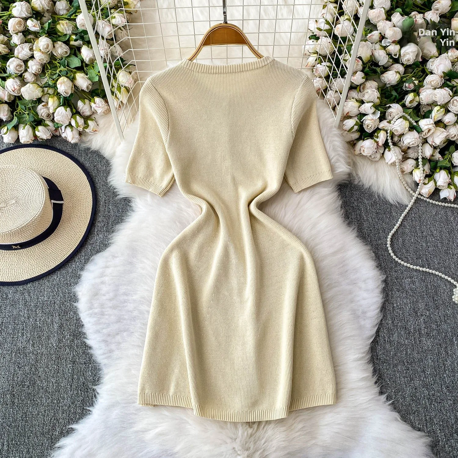 

Korean Style round Neck Short Sleeve Ice Silk Dress Women's Slimming Short Dress Fashionable Metal Buckle Summer Versatile