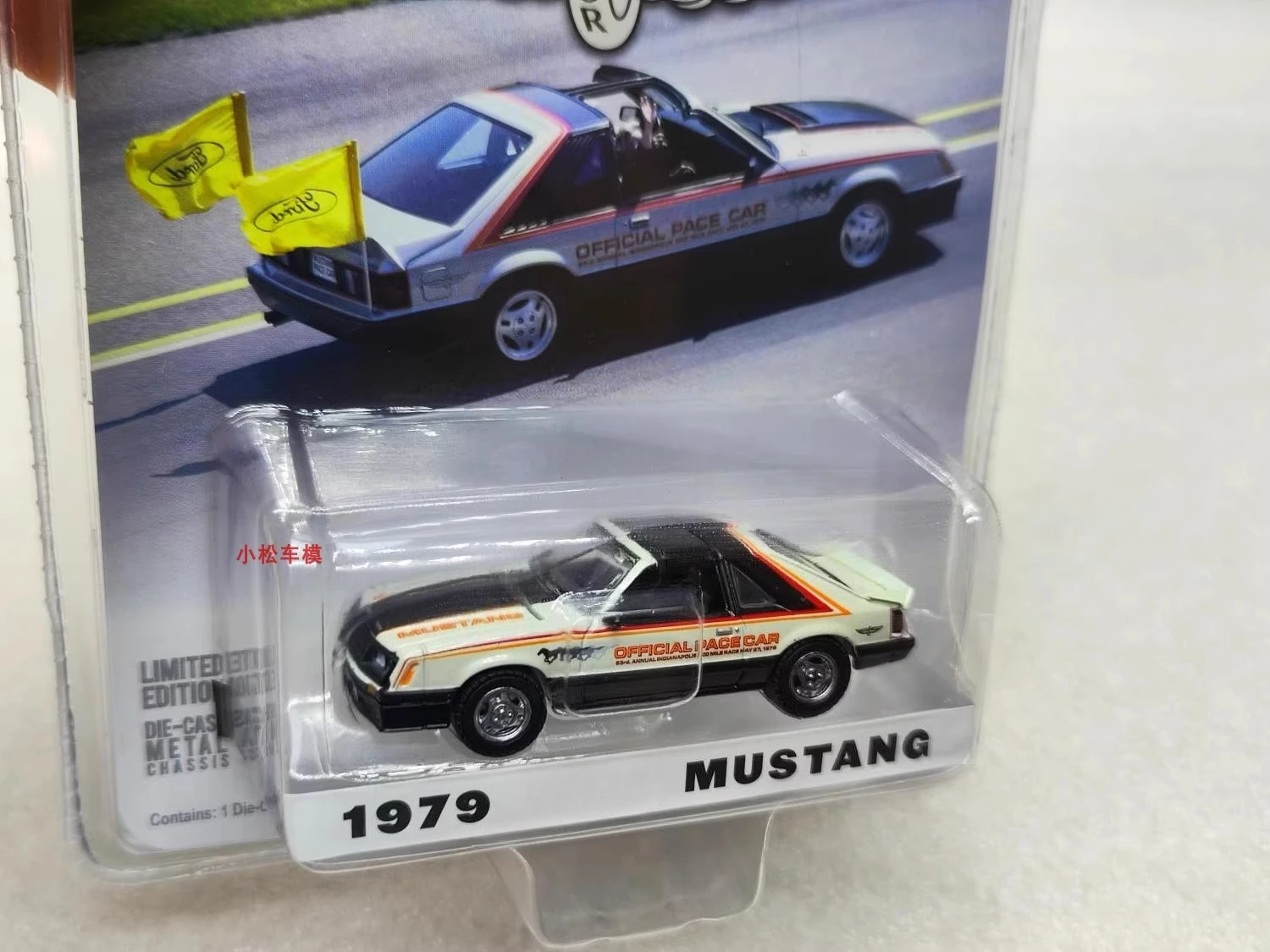 

1:64 1979, высокая имитация автомобиля Mustang, литая под давлением модель из металлического сплава, украшение автомобиля, коллекция подарков