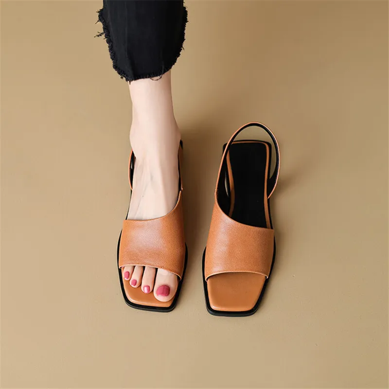 2023 New Fashion Summer Sandals Square Toe Roman Sandals Chunky Heels Shoes for Women Handmade Flat Shoes Concise Women Sandals