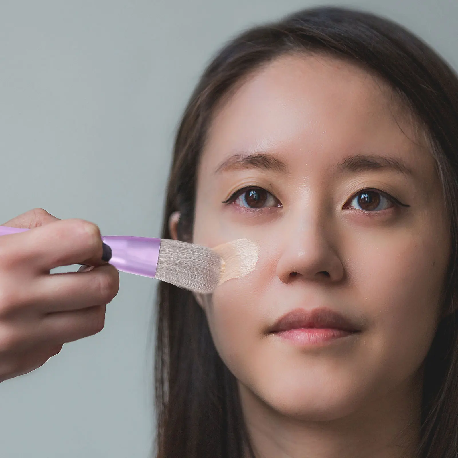 1 Juego de brochas de maquillaje, brochas de viaje portátiles, herramienta versátil para sombra de ojos, colorete en polvo, suministros de maquillaje para mujeres