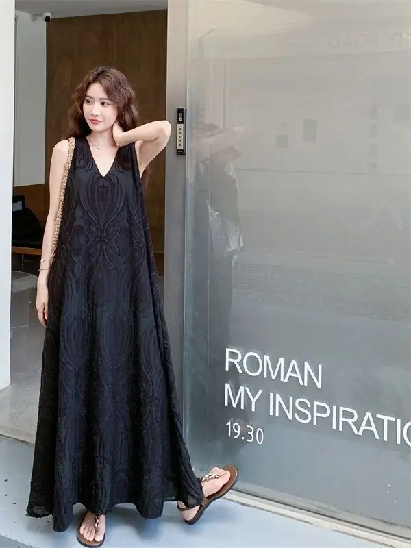 

plus Size 300 Pounds Women's Hepburn Style V-neck Embroidered Vest Dress Summer Casual Loose Belly Covering Long Dress