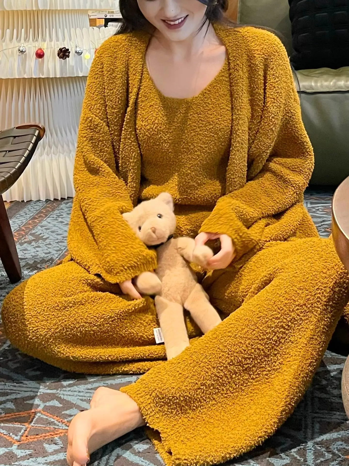 

Yellow Half-fleece Women's Suit 2026 Autumn/winter Thick Fleece Pullover Cardigan Trousers Knitted Loungewear Three-piece Set