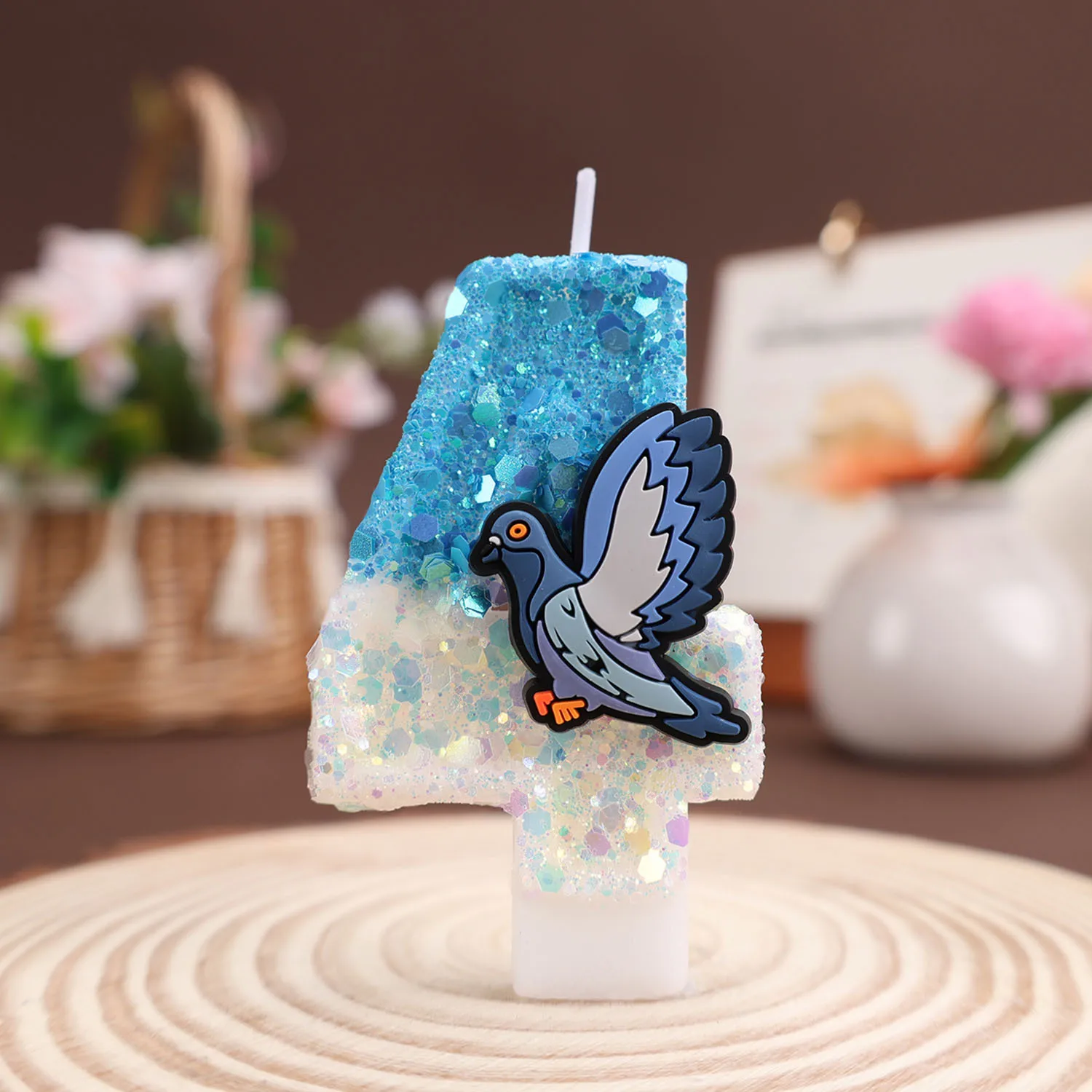 Blue digital birthday candles - Cartoon pigeon sticker decoration candles, birthday commemorative candles, party small gifts - view 6