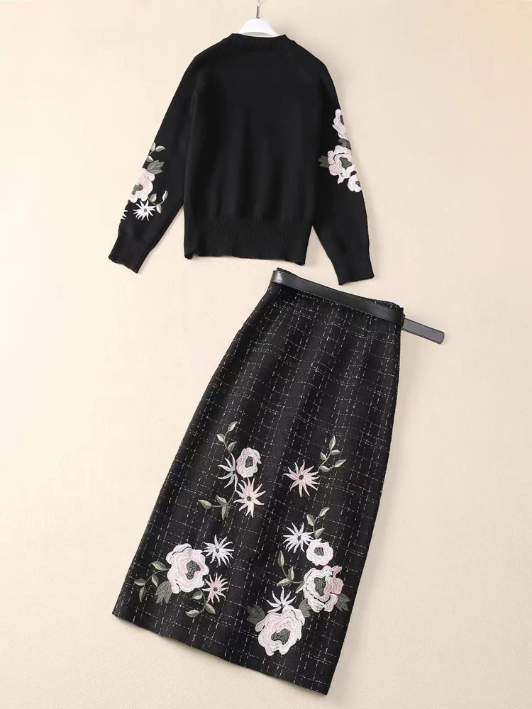 AELESEEN Women Runway Fashion Set Design New Black Autumn Winter Knitted Flower Embroidery Sweater+ Plaid Skirt High Quality Set