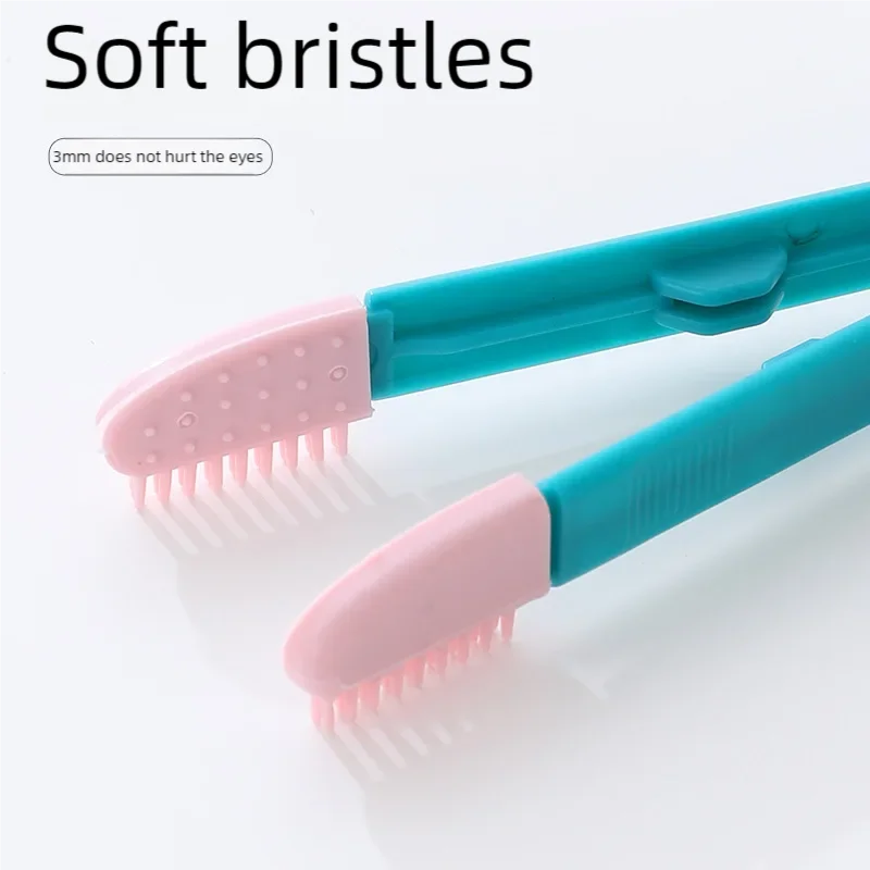 قطعة واحدة من فرشاة عين القطة المصنوعة من السيليكون ضرورية للقطط - أداة تنظيف فعالة للعين والخفق مناسبة لشعر القطط القصير والطويل