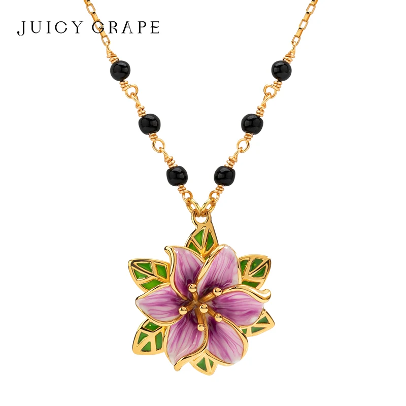 

Juicy Grape Eustoma Flower Necklace for Women Sweet Elegant Handmade Enamel Flower Necklace 18K Gold Plated Birthday Gift