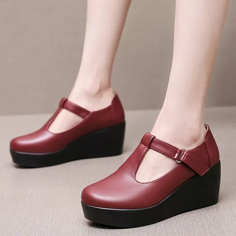 

6cm Small Size 32-43 Vintage All Match Comfortable Shallow Soft Leather Mary Janes 2026 Fall Med Heels Platform Wedges Shoes Mom