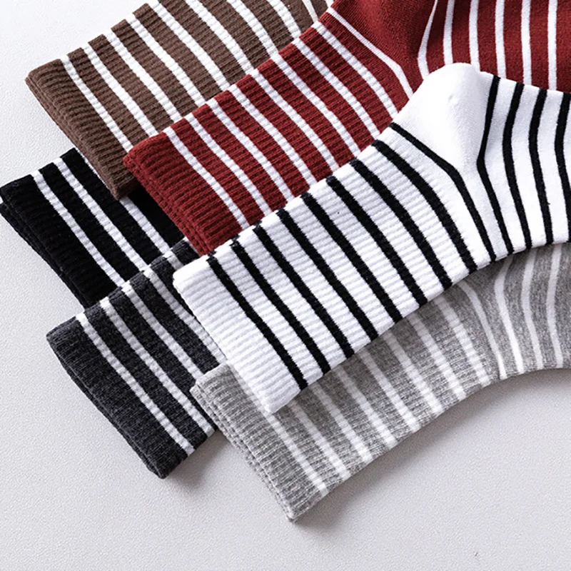 Men Socks Cotton Breathable Colorful Grid Stripe Casual Business Men short Crew Striped sport Socks White Black Grey Meias Sox