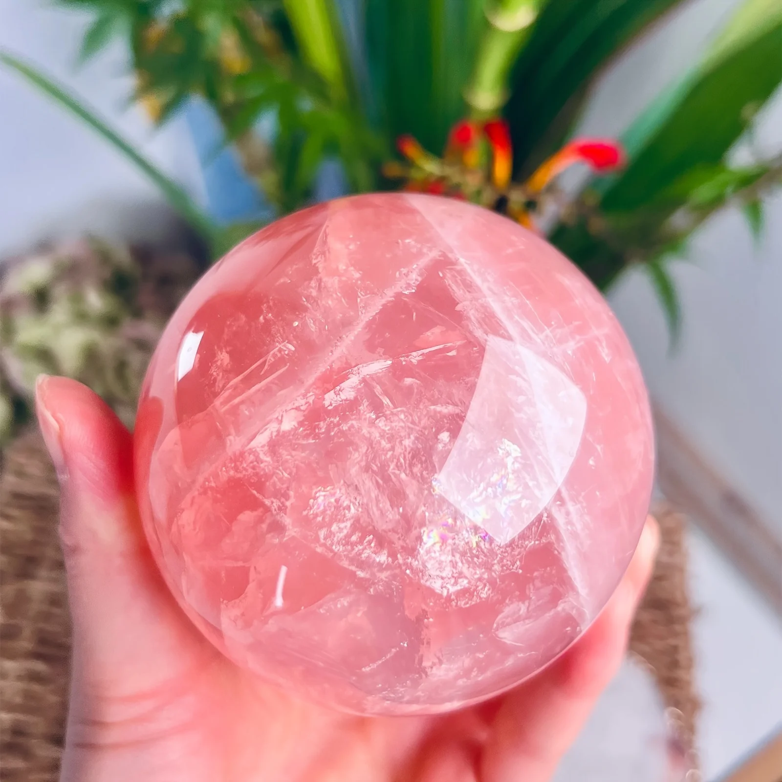 Nature Rose Pink Quartz Sphere Ball Crystal For Home Office Garden Decoration Yoga Meditation Gift Halloween Christmas