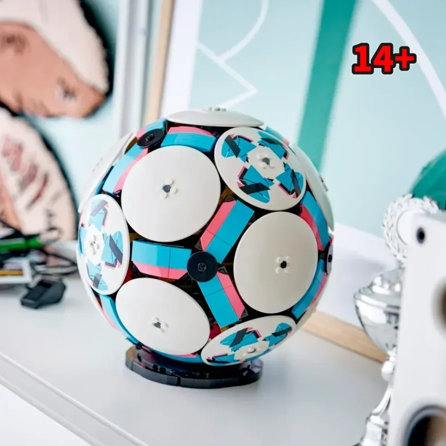

1498 шт. Новинка от Disney: модель футбольного мяча 43019, строительные блоки, коллекционный предмет, украшение для дома, семейное развлечение, подарки для детей на вечеринку