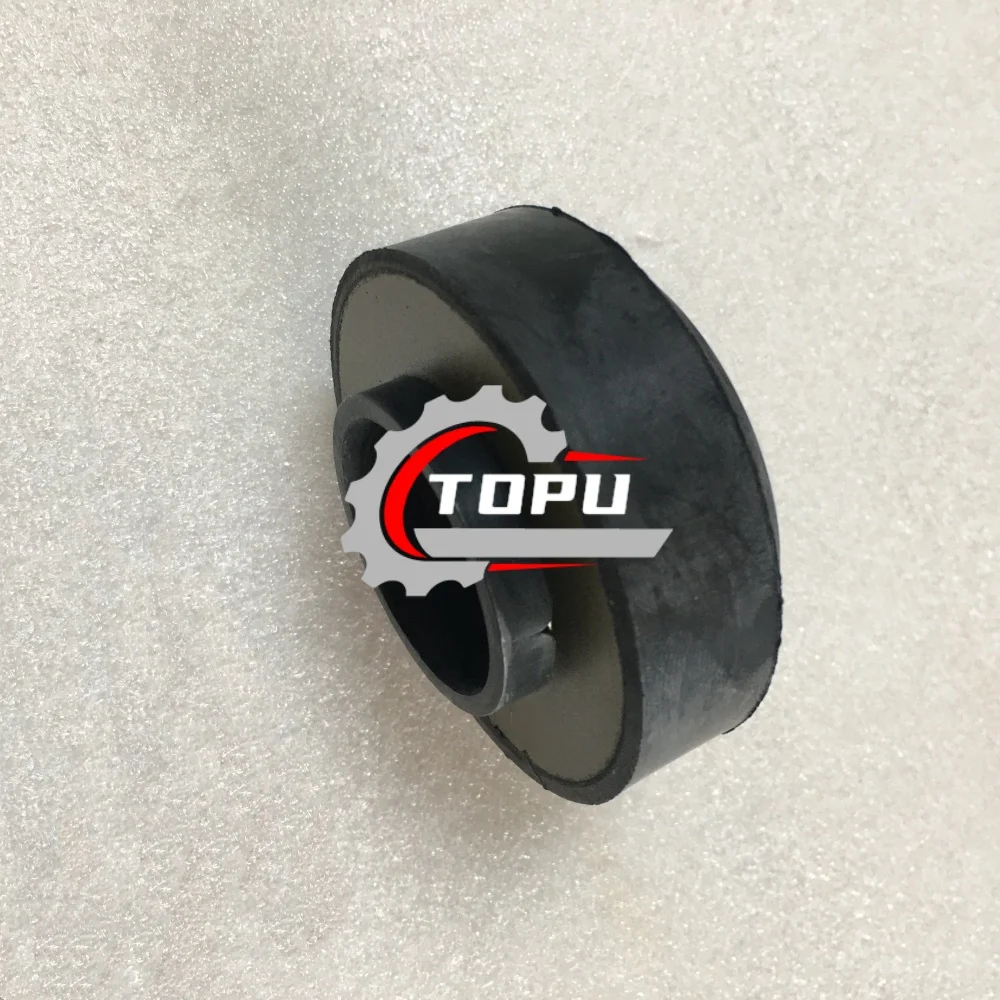 Engine Mount Rubber Damper 7000489 Suitable for Bobcat A770 S510 S530 S550 S570 T750 T770 T870