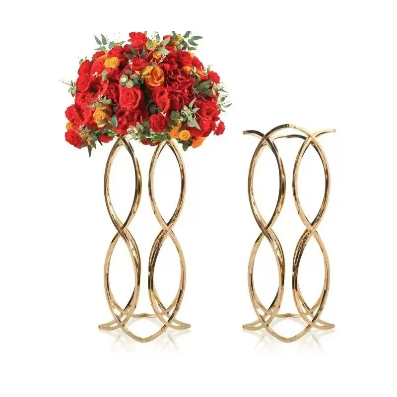 ขาตั้งดอกไม้หรูหราสไตล์ใหม่, ฉากต้อนรับงานแต่งงาน, ขาตั้งดอกไม้บอกทาง, ลายฉลุสีทอง, ตกแต่งดอกไม้บนโต๊ะ