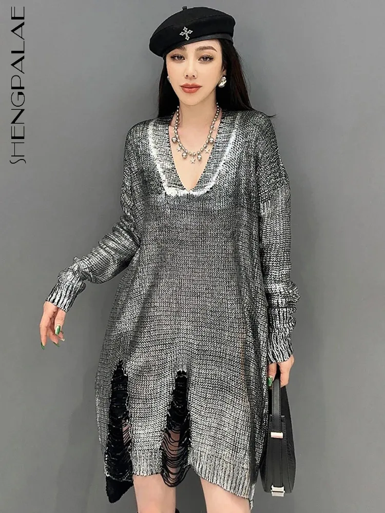 

SHENGPALAE Temperament V-neck Knit Dress For Women Broken Hole Tassel Full Sleeve Fashion Sweater Vestido Winter 2023 New 5R8377
