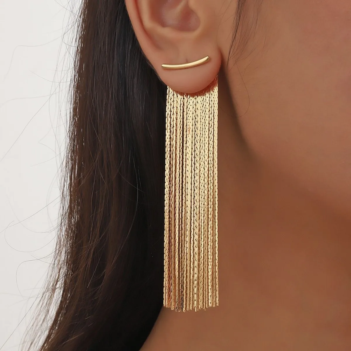 

1 Pair of Trendy Stylish Golden Dangle Earrings Long Tassel Design Match Daily Outfits Party Accessories Fashionable Stuff