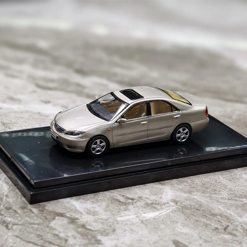 

1:64 Scale Camry XV30 Gen.5 Simulation Alloy Car Model Static Display Collectible Toy Gift Decoration Souvenir