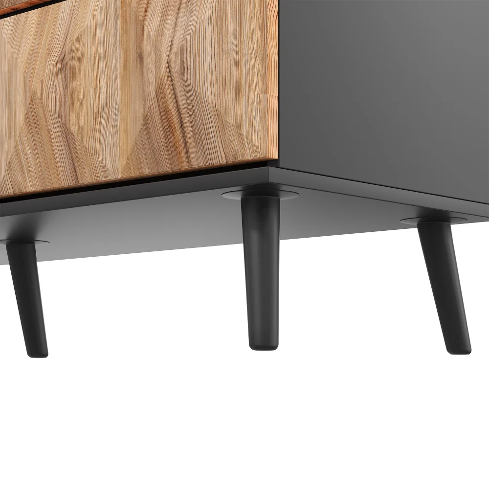 Das Sideboard und die Kommode von PINGGO zeichnen sich durch eine Kombination aus Schwarz- und Naturholztönen sowie durch erhabene Türen aus. – Detail 22