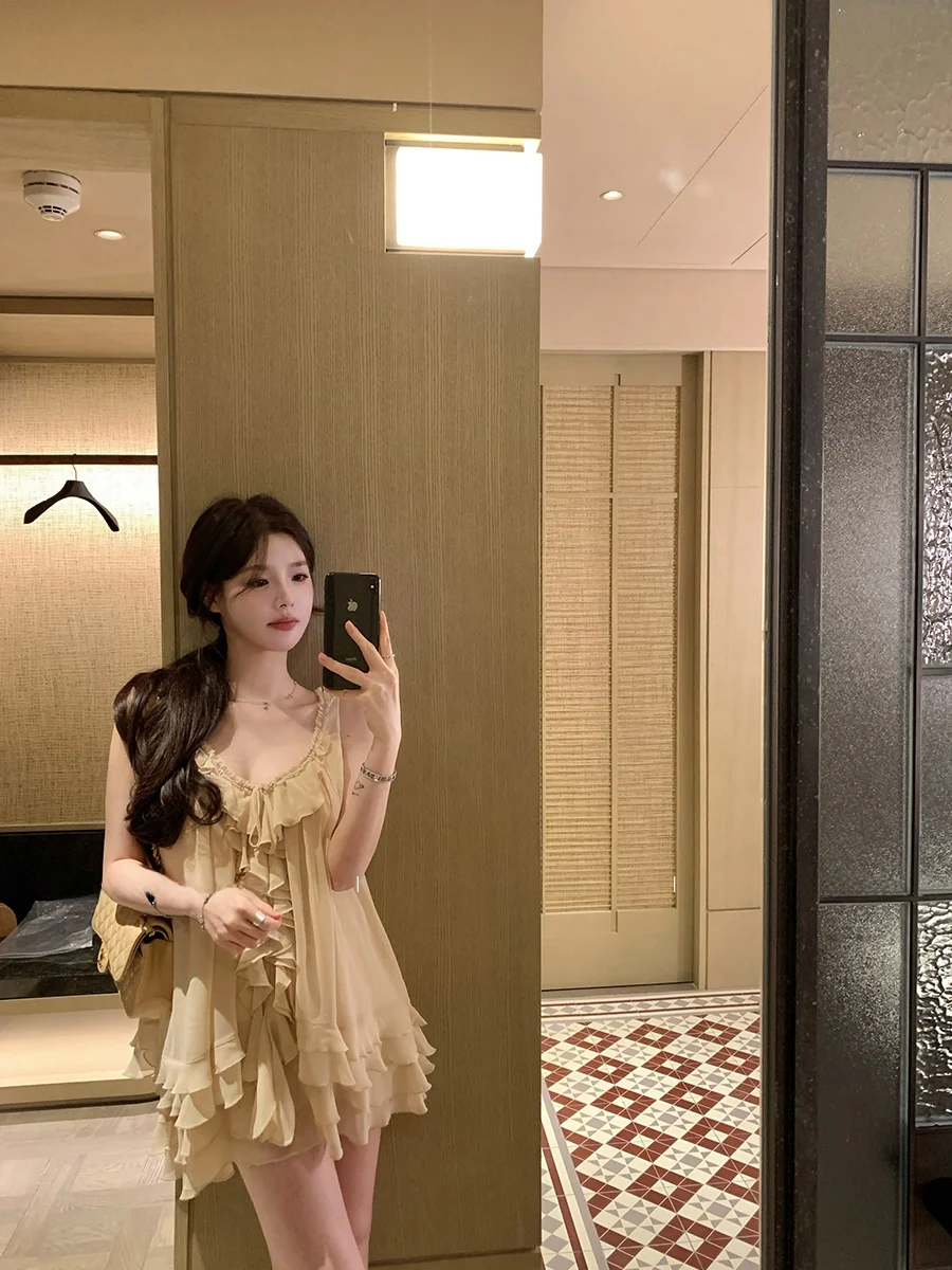 

CloudSweet Girlhood, милый жилет с v-образным вырезом, топ на бретелях, женский комплект с юбкой, летняя модная милая повседневная одежда из полиэфирного волокна