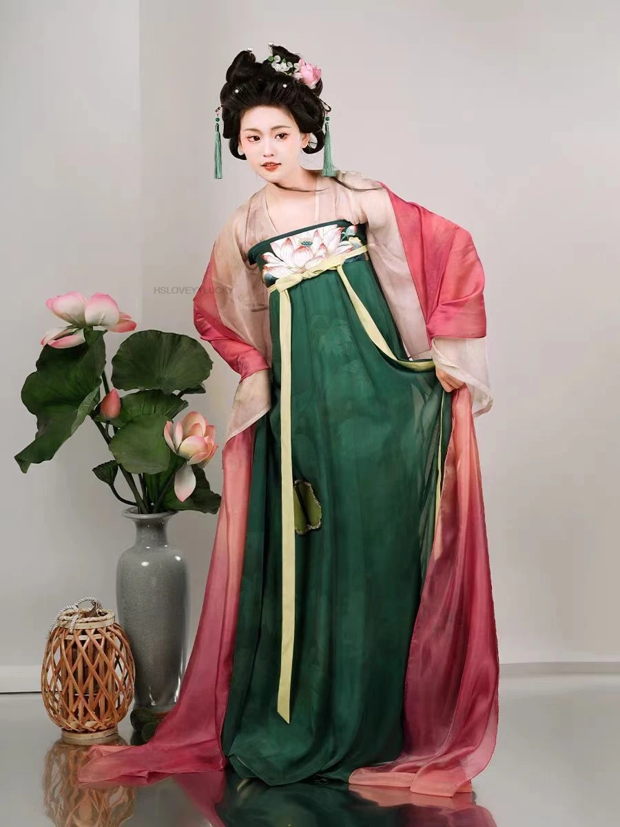 Floral Embroidered Hanfu Dress Traditional Chinese Women Palace Style Princess Cosplay Costumes Embroidery Cosplay Photo Hanfu