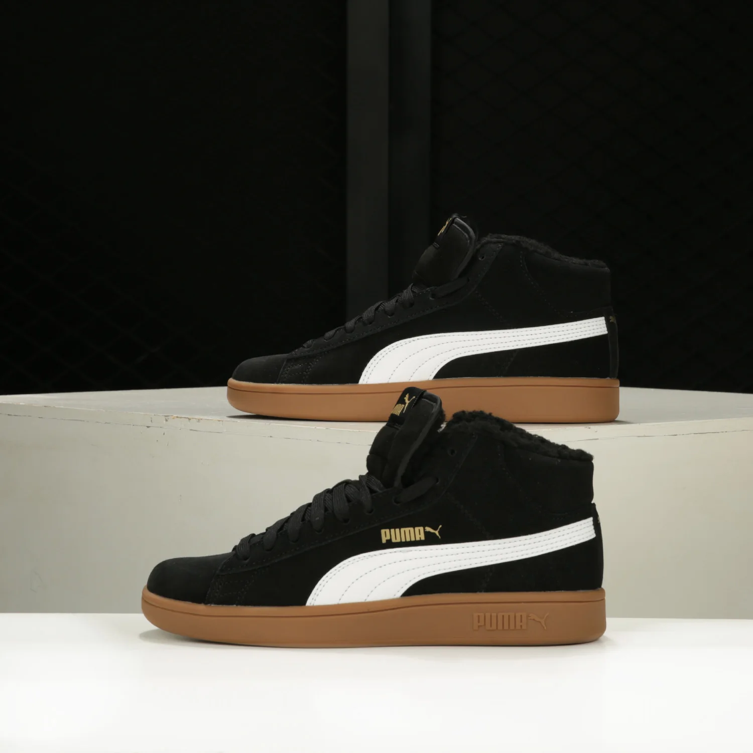 

PUMA оригинальные новые сезонные унисекс высокие модные повседневные спортивные кроссовки на флисовой подкладке 375870-01